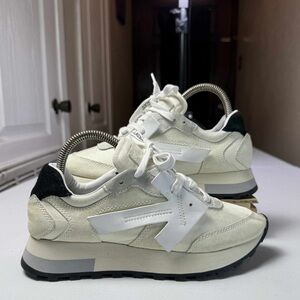 Off-White Hg Runner Sneakers : EU 38 / US 8